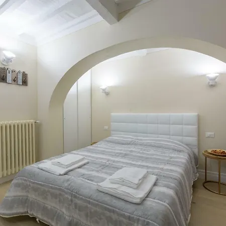 San Niccolo White